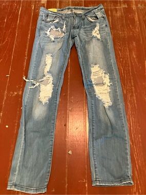 Slim Straight Distressed Women’s Jeans - Light Blue